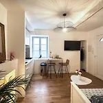 Le Petit Arth&m Ferrand Apartamento