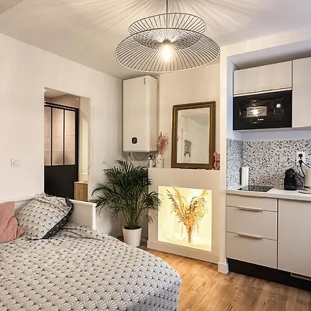 Le Petit Arth&m Ferrand Апартаменты